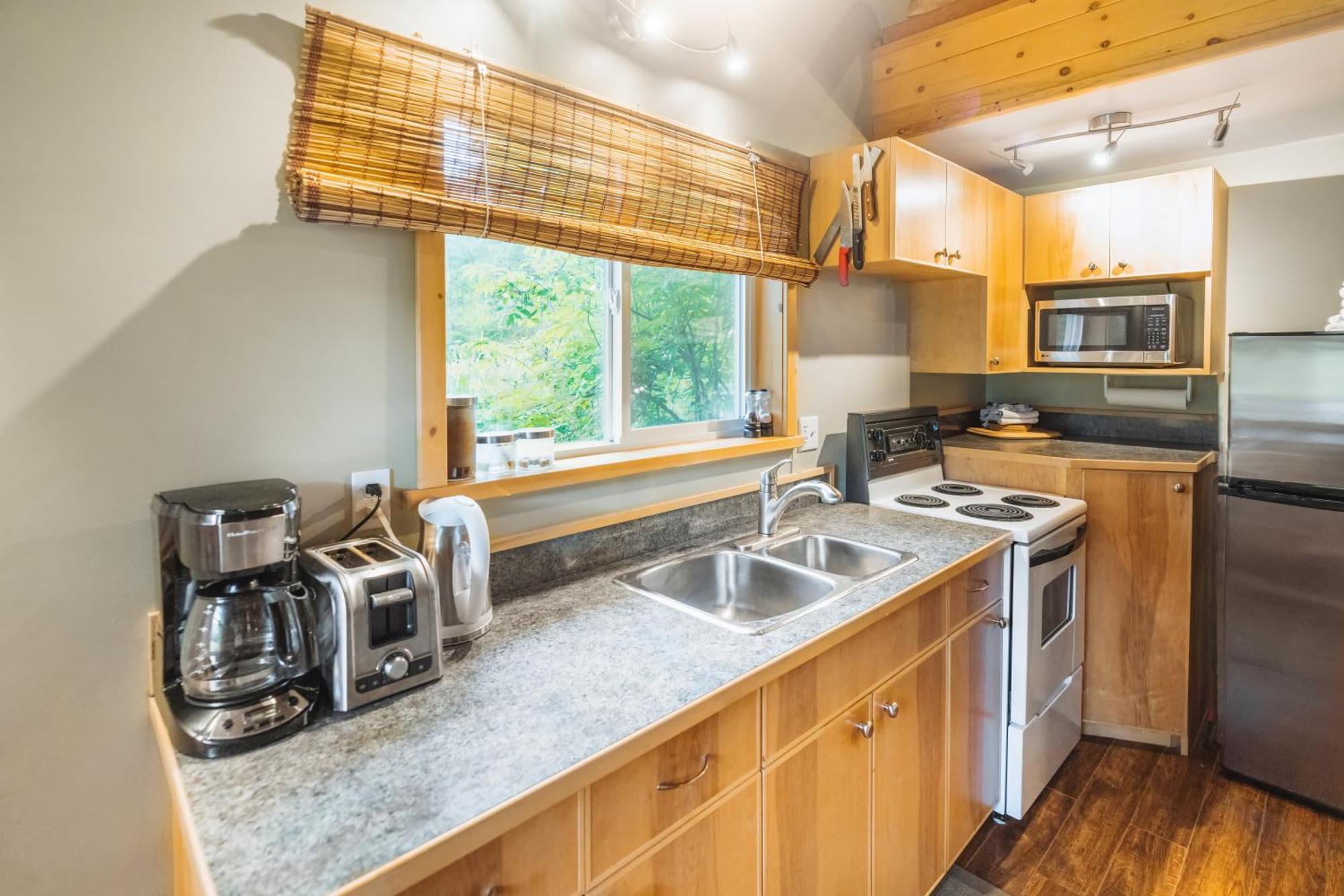 Bella Coola Grizzly Tours And Resort Hagensborg Luaran gambar