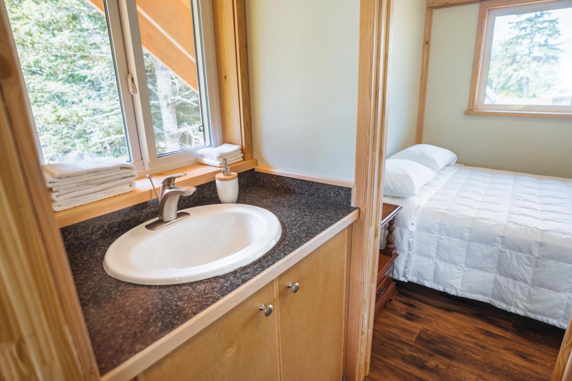 Bella Coola Grizzly Tours And Resort Hagensborg Luaran gambar